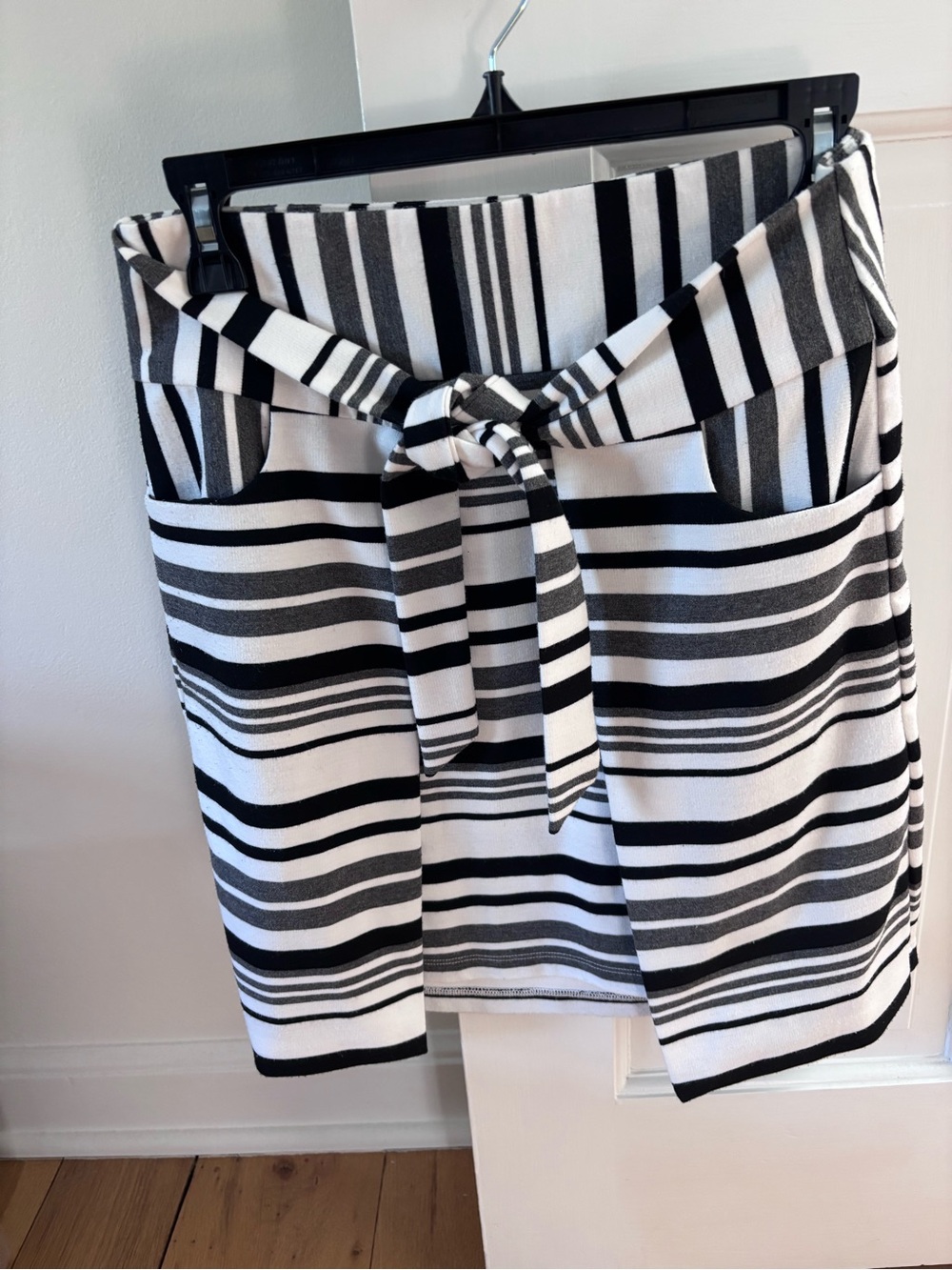 CAbi Black, White & Gray Striped Tie-Waist Pencil Skirt